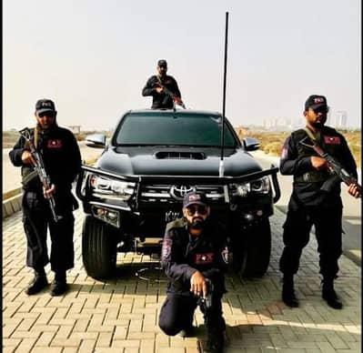 Land Cruiser V8 Package